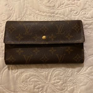louis vuitton authentic wallet
